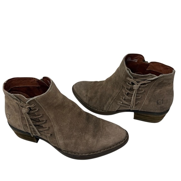 Born Bessie Taupe Suede Ankle Boots F36455 Sz 8.5 Low Heel Side Zip Lace Details - Picture 2 of 13
